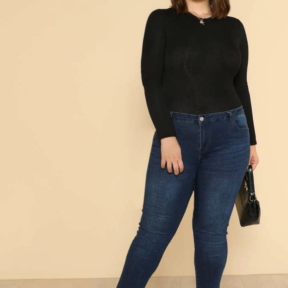 Black Long Sleeve Bodysuit - Picture 5 of 6